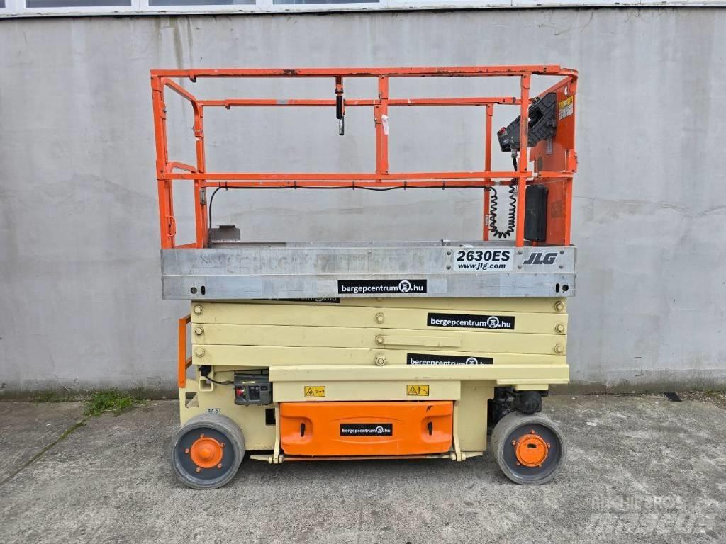 JLG 2630 ES Makazaste platforme