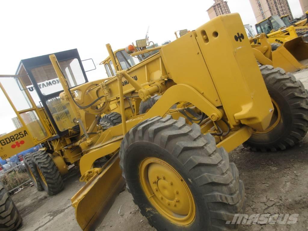 Komatsu GD 623 Grejderi