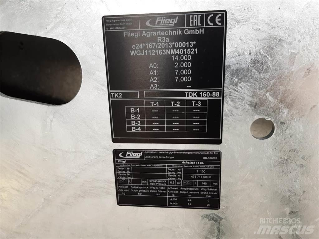 Fliegl TDK 160-88 Kiperi prikolice