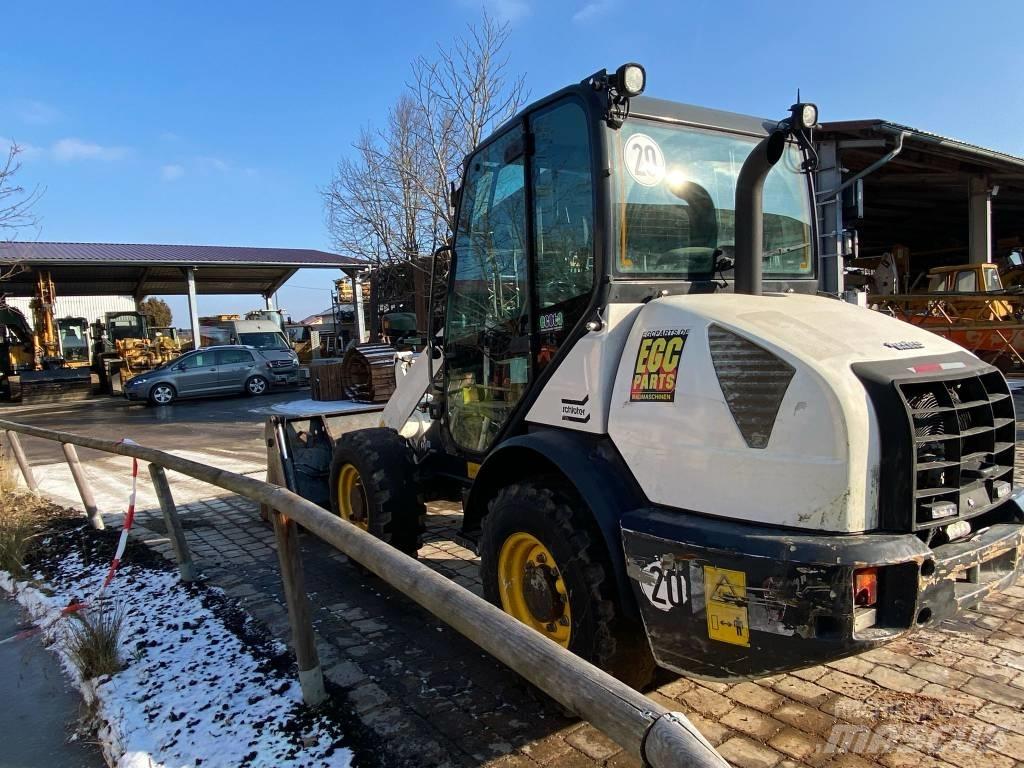 Komatsu WA 70-7 Utovarivači na točkove