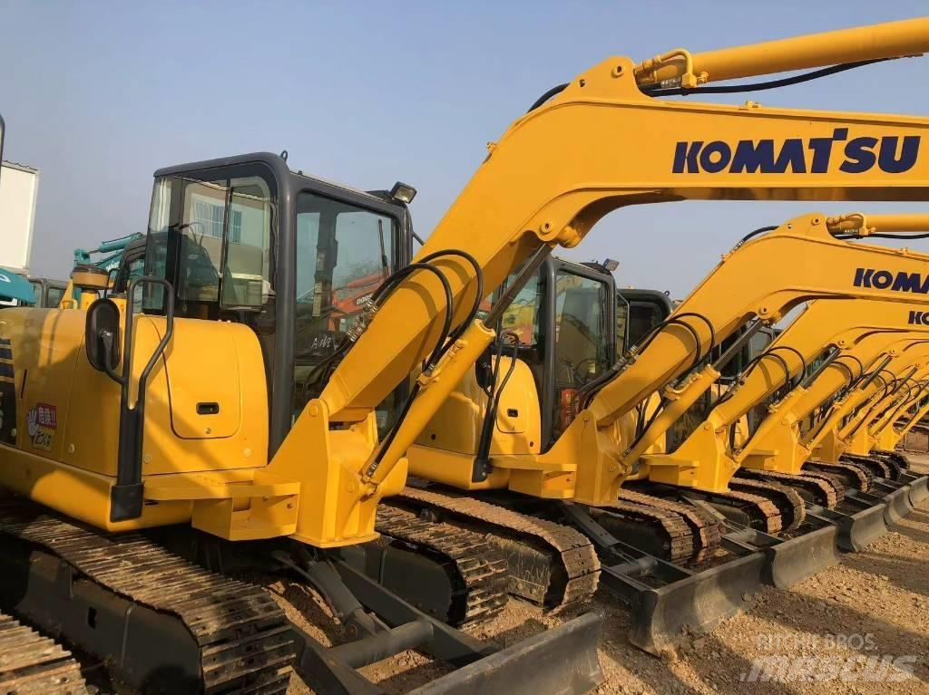 Komatsu 56-7 Bageri guseničari