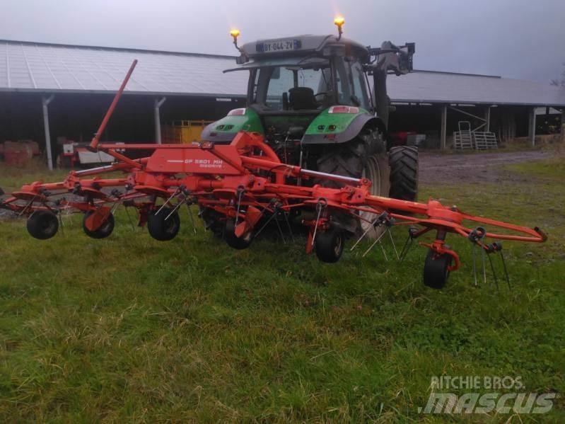 Kuhn Gf5801 Okretači i sakupljači sena