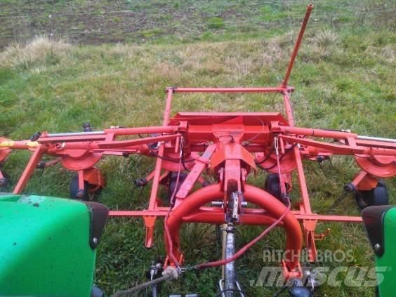 Kuhn Gf5801 Okretači i sakupljači sena