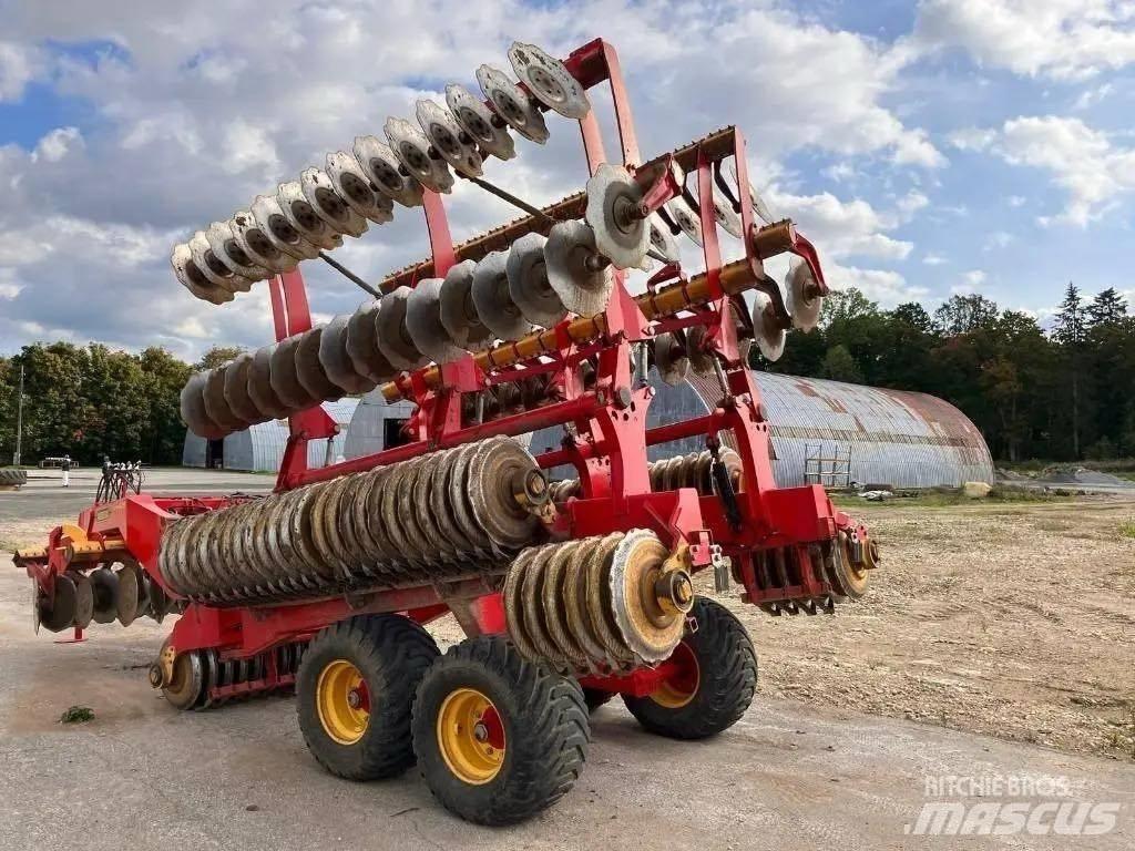 Väderstad Carrier820 Tanjirače