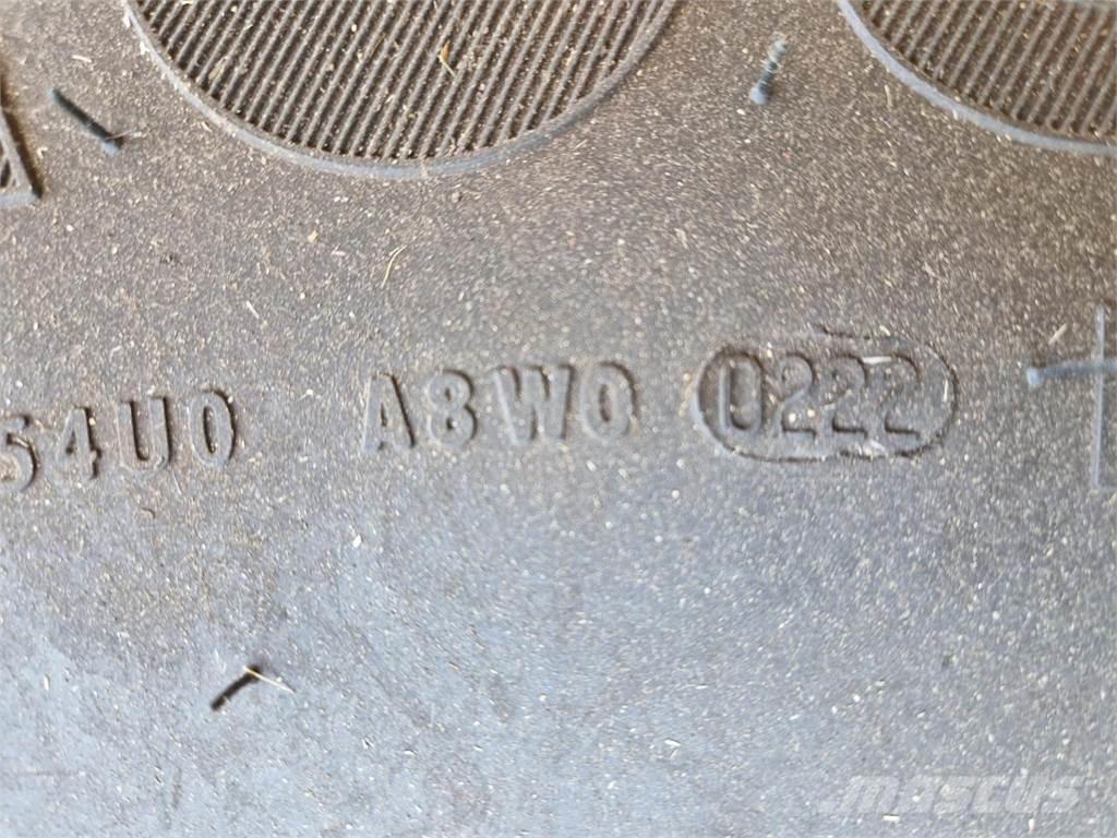 Mitas 460/85R30 Gume, točkovi i felne