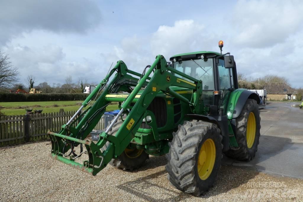 John Deere 6830 Traktori