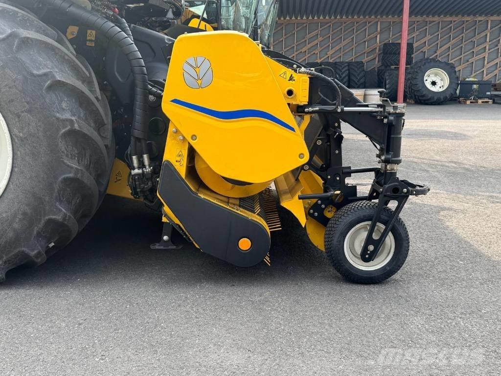 New Holland FR 550 Mašine za stočnu hranu sa sopstvenim pogonom