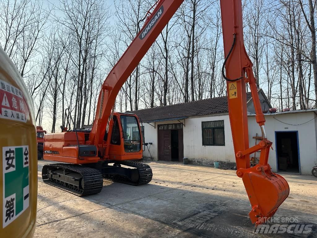 Doosan DX140 Mini bageri < 7t
