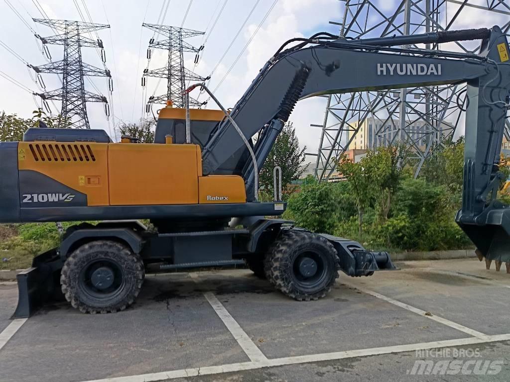 Hyundai R210W Bageri točkaši