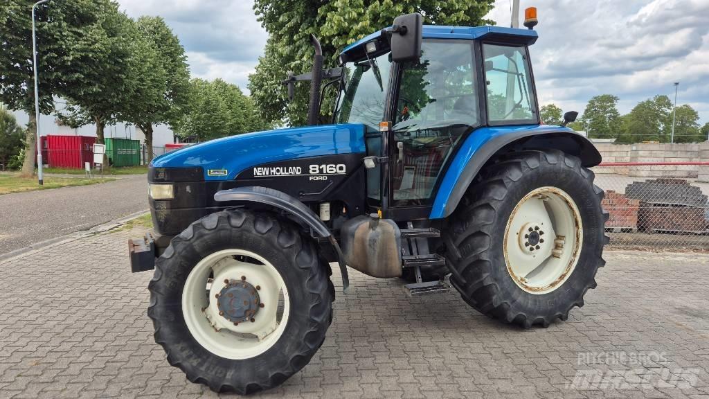 New Holland 8160 RC Traktori