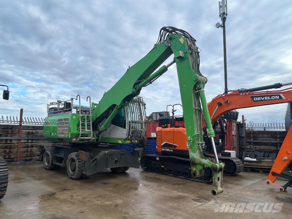 Sennebogen 818 Bageri za prenos primarnih/sekundarnih sirovina