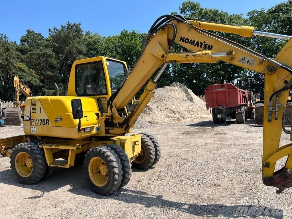 Komatsu PW 75 R Bageri točkaši