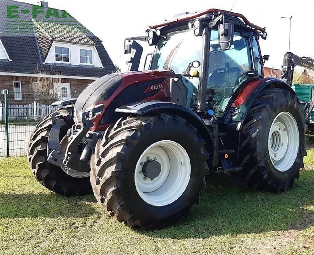 Valtra n175d Traktori