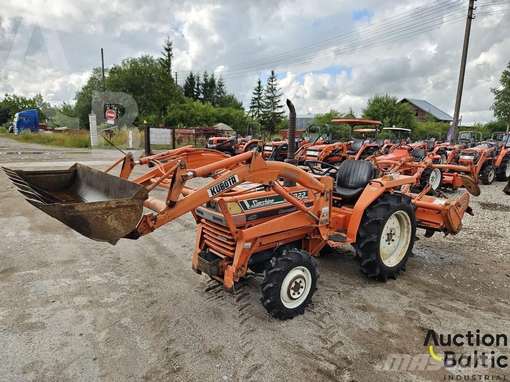 Kubota L1-R22 Traktori