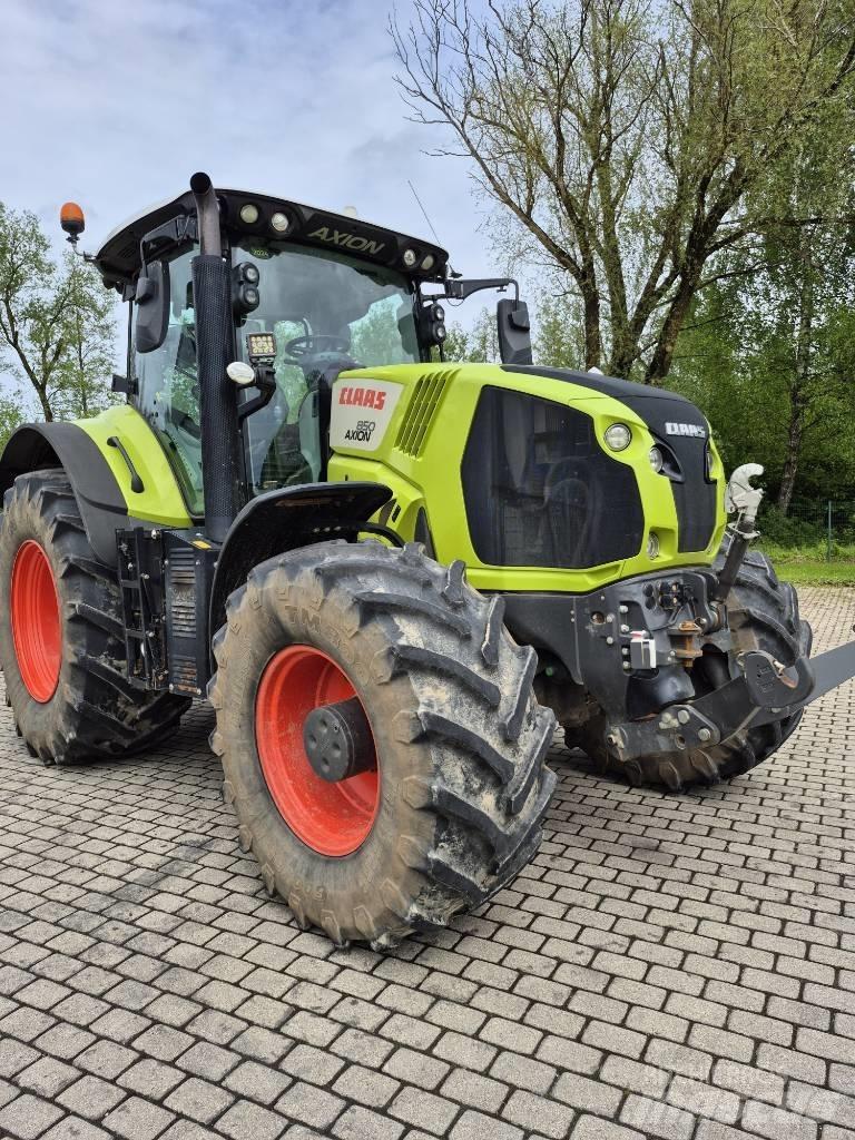 CLAAS Axion 850 Traktori