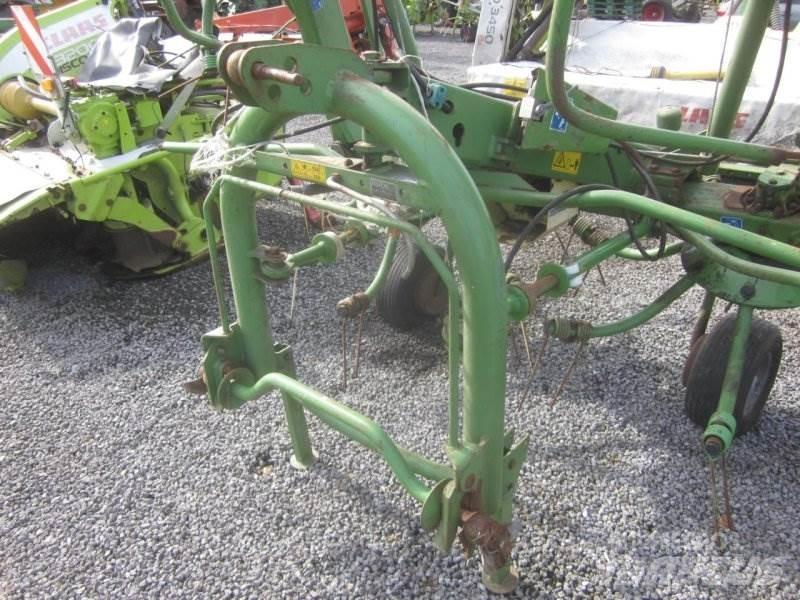 Krone KW 7.70 6x7 Okretači i sakupljači sena