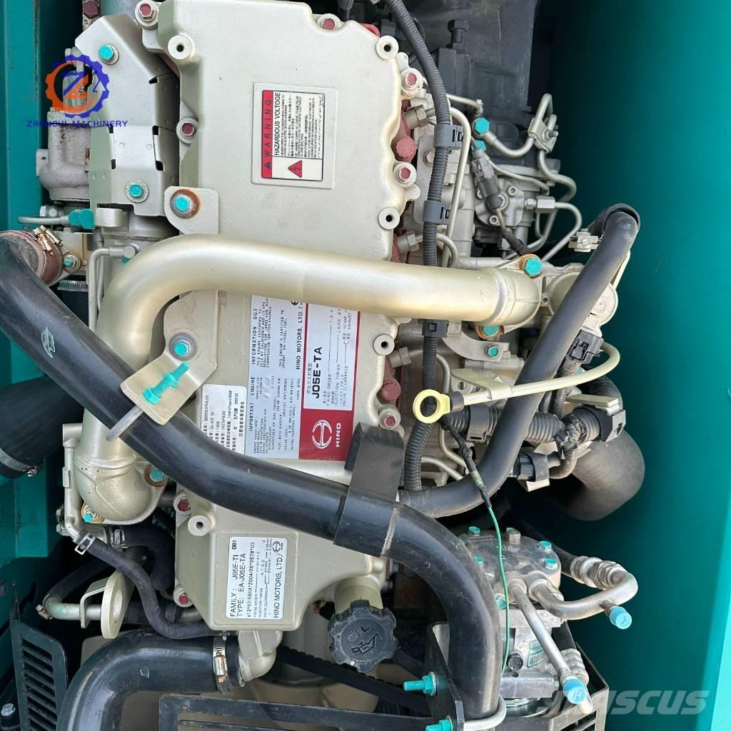 Kobelco SK 200 Bageri guseničari