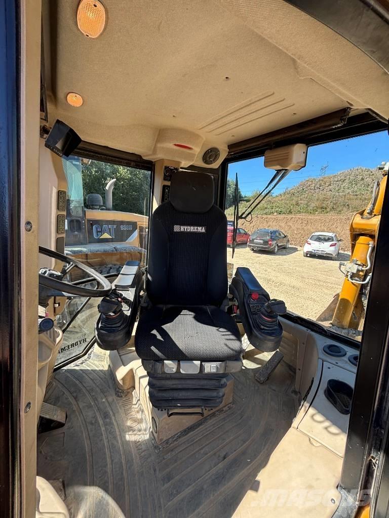 Hydrema 906E ESD Rovokopači