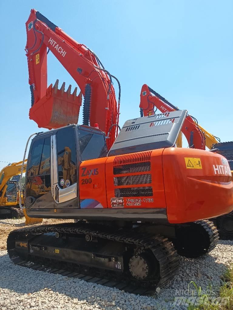 Hitachi ZX 200 Midi bageri 7t – 12t