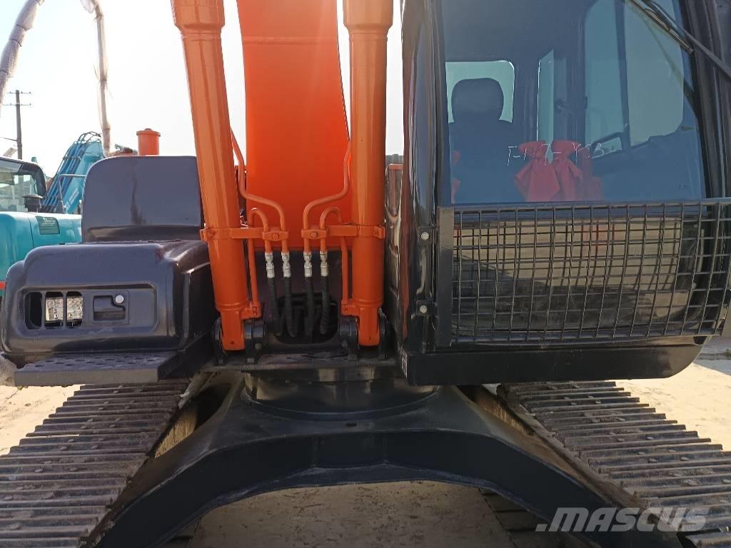 Hitachi ZX 120 Bageri guseničari