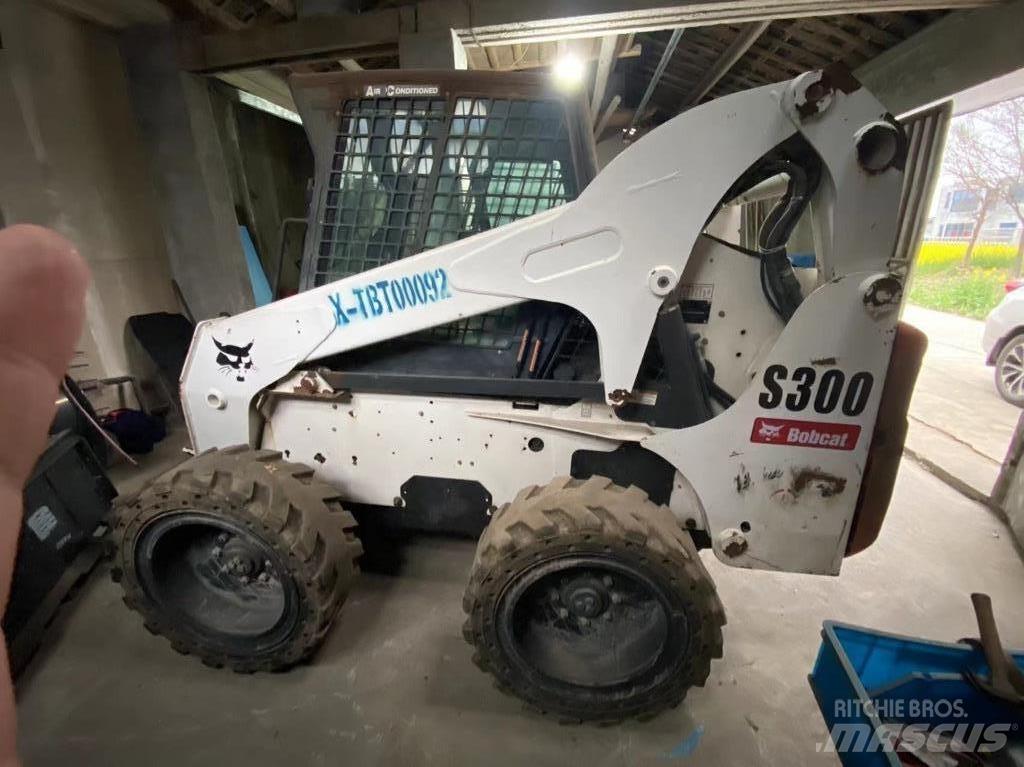 Bobcat S 300 Skid steer mini utovarivači