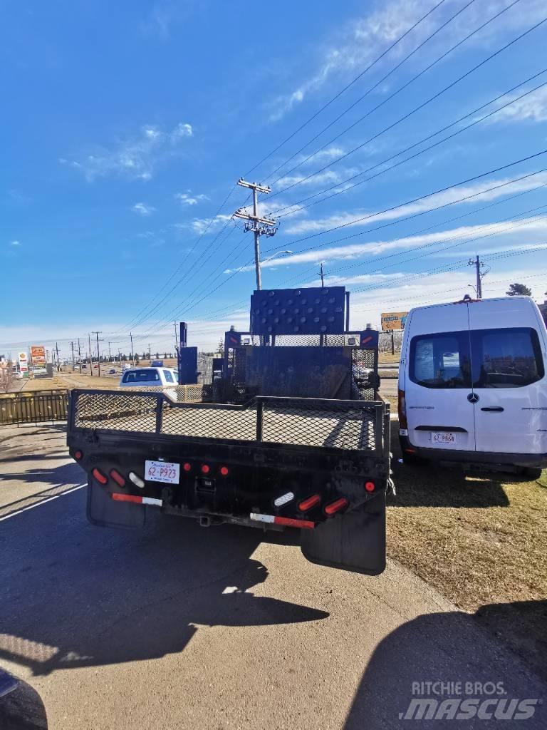 Ford F 550 XLT Kamioni sa otvorenim sandukom