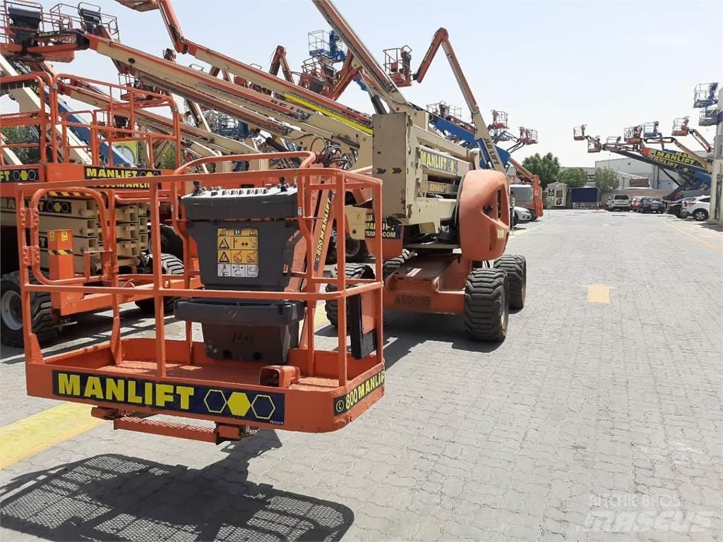 JLG 450AJ Zglobne podizne platforme