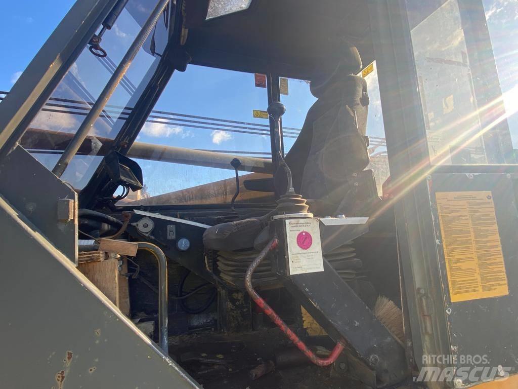 Sennebogen S 1225 R Polovni dreglajn bager