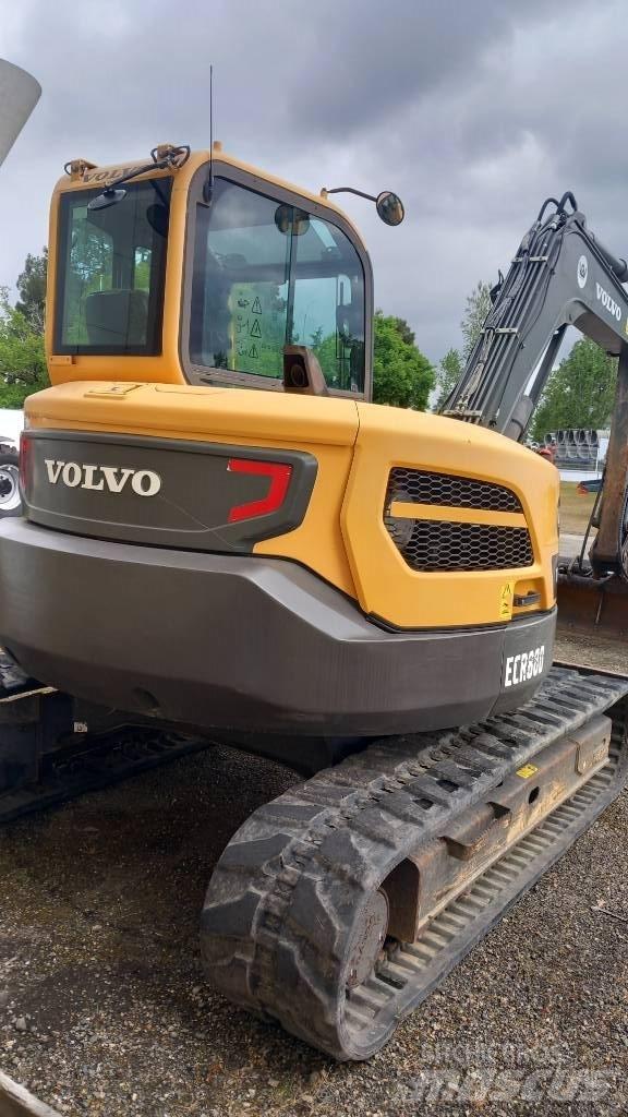 Volvo ECR 88 D Bageri guseničari