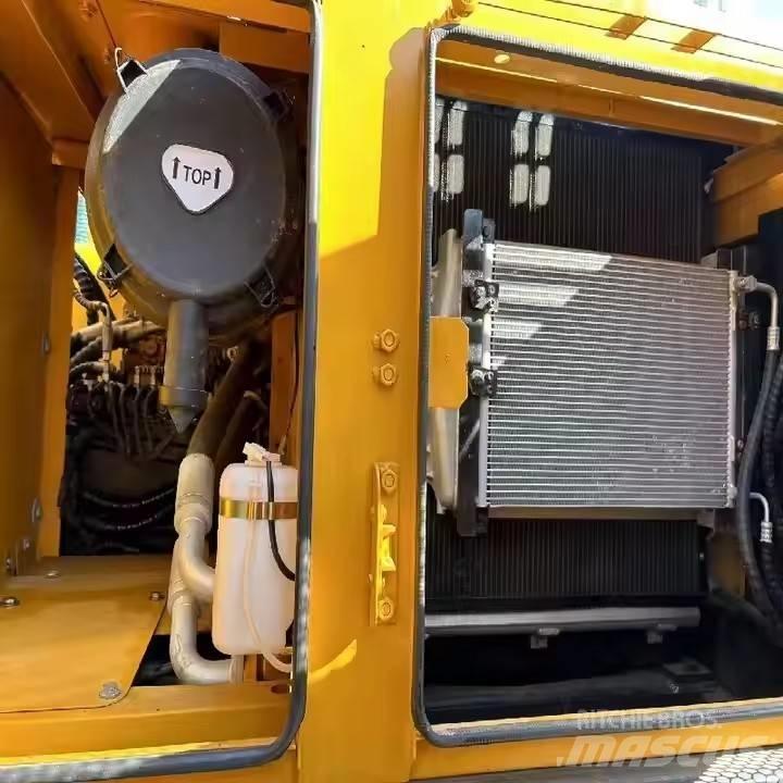 Sany SY 215 C Bageri guseničari