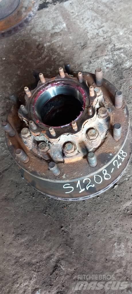 Scania 94 D.   1382884 Osovine