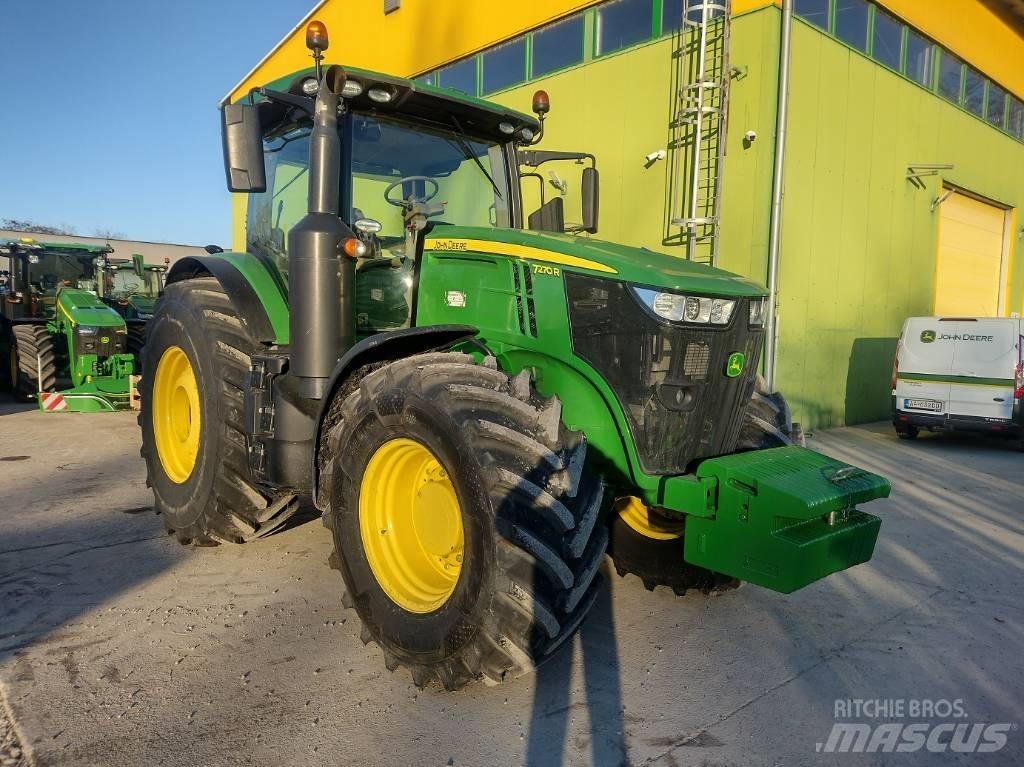 John Deere 7270 R Traktori