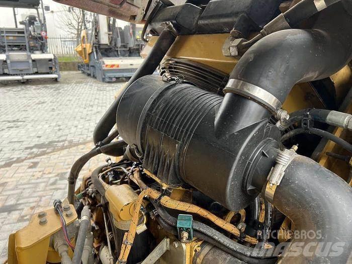 CAT CB 434D XW Valjci sa duplim bubnjem