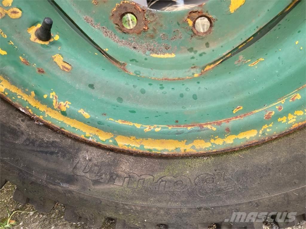 Barum 13.0/65-18 Gume, točkovi i felne
