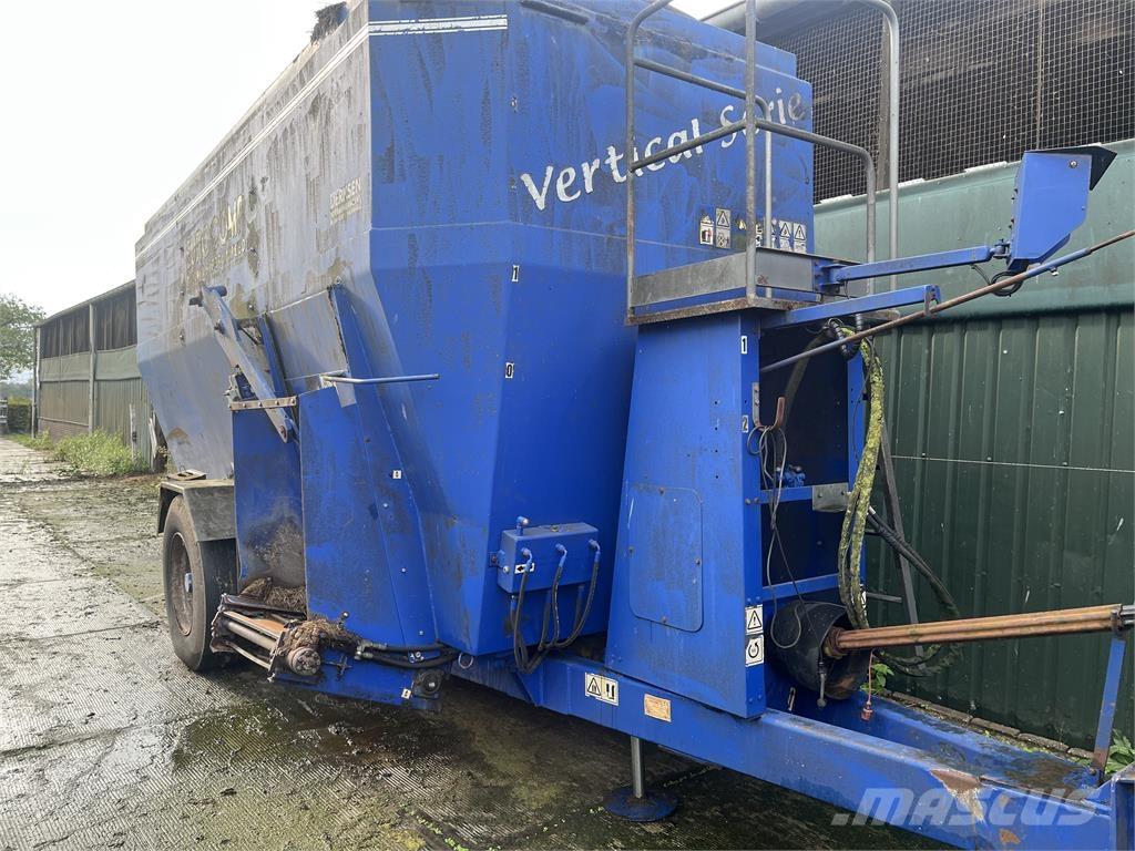  Europcomp Dualmix Mešaona stočne hrane