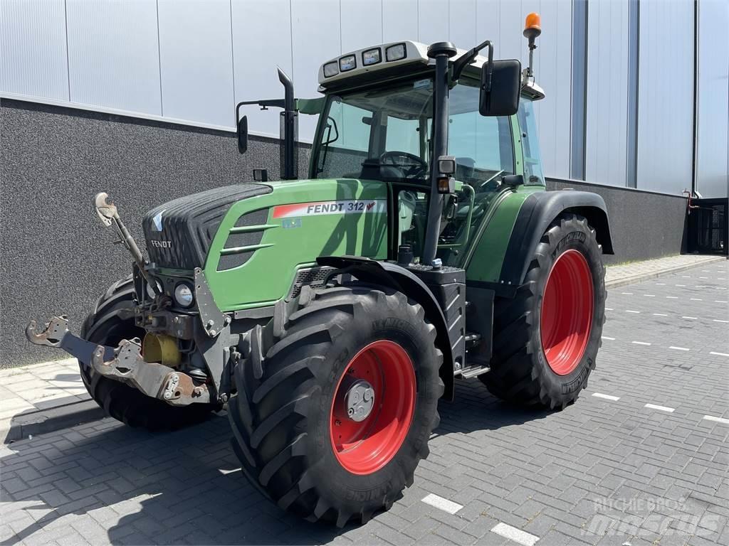 Fendt 312 Vario Traktori