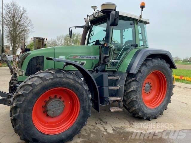 Fendt 916 Traktori