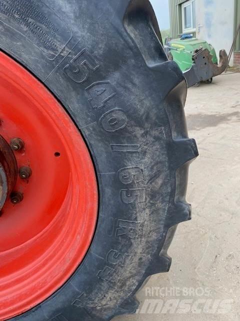 Fendt 916 Traktori