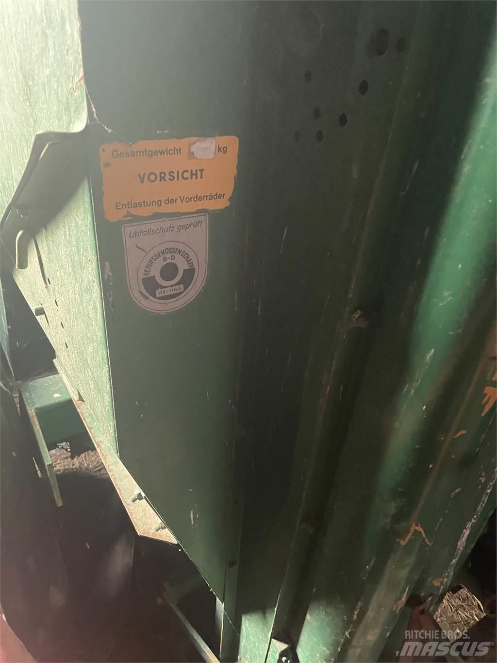Hassia pootmachine Kombajni i kopači za krompir