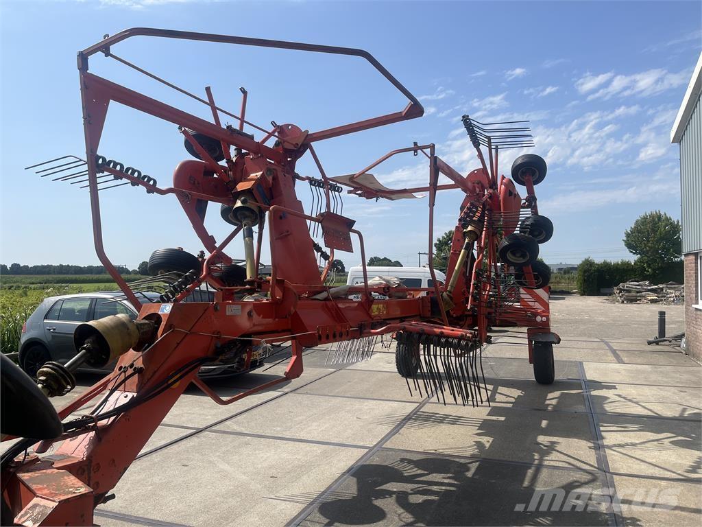 Kuhn 7302 DL Okretači i sakupljači sena
