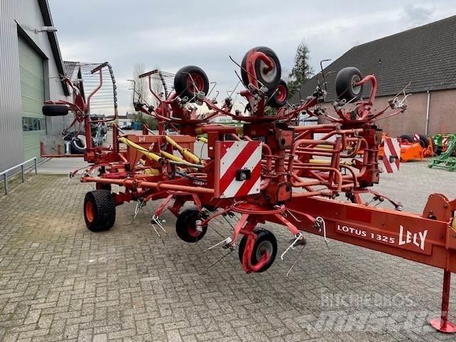 Lely Lotus 1325 Okretači i sakupljači sena
