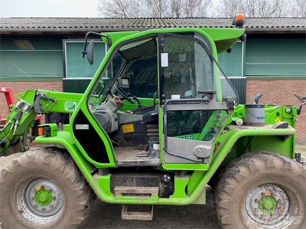 Merlo P 40.7 CS Poljoprivredni teleskopski utovarivači