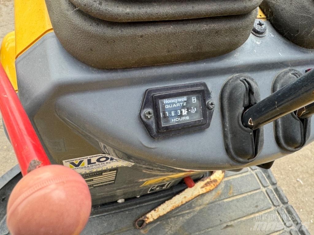 Yanmar SV08 (AH918) Mini bageri < 7t