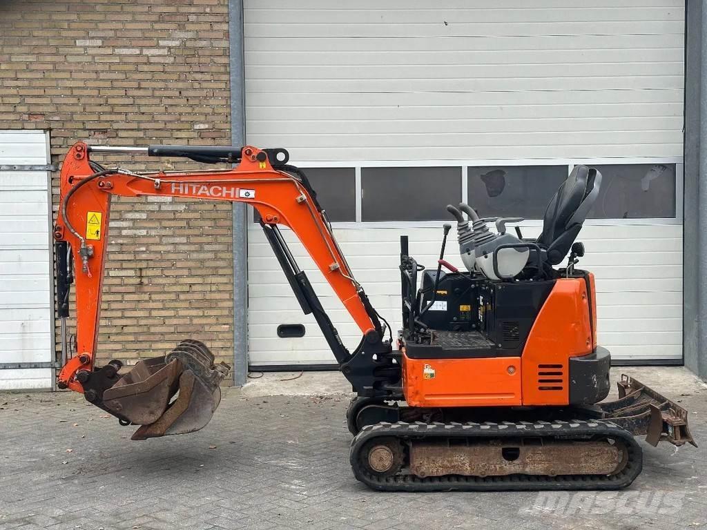 Hitachi ZX19U-6 YR Mini bageri < 7t