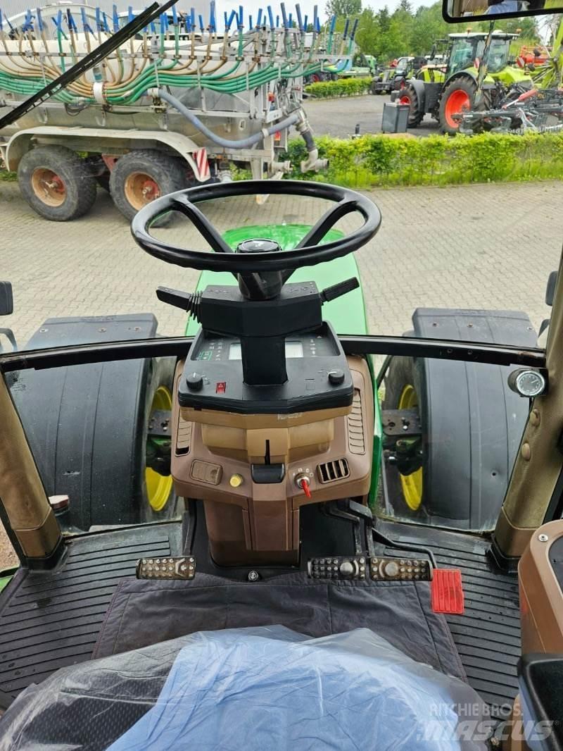 John Deere 7800 Traktori