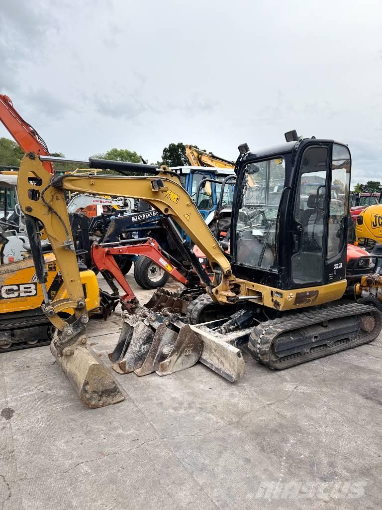 CAT 302.7 D CR Mini bageri < 7t