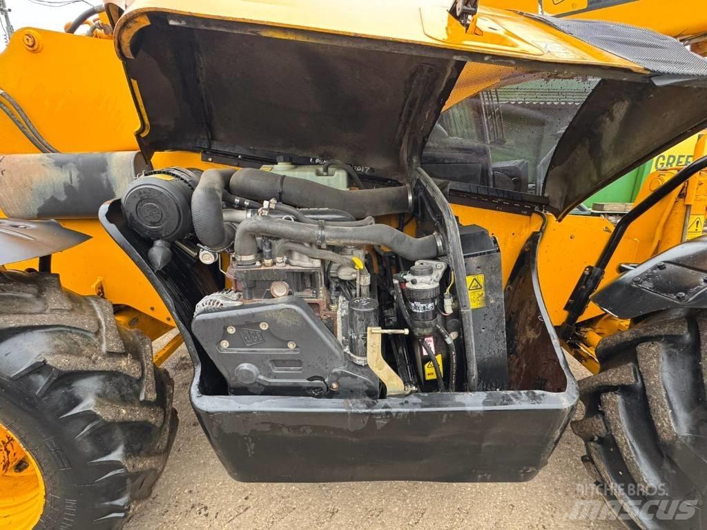 JCB 535-125 Teleskopski viljuškari
