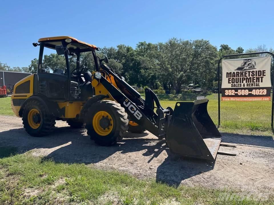 JCB 407 Utovarivači na točkove