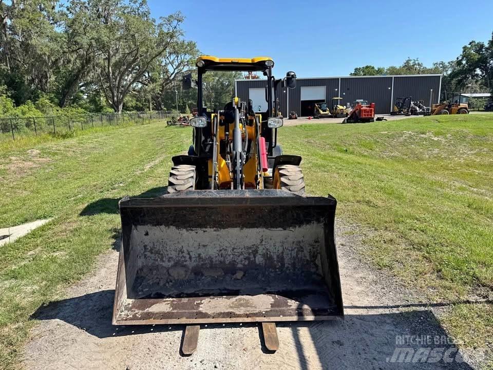 JCB 407 Utovarivači na točkove