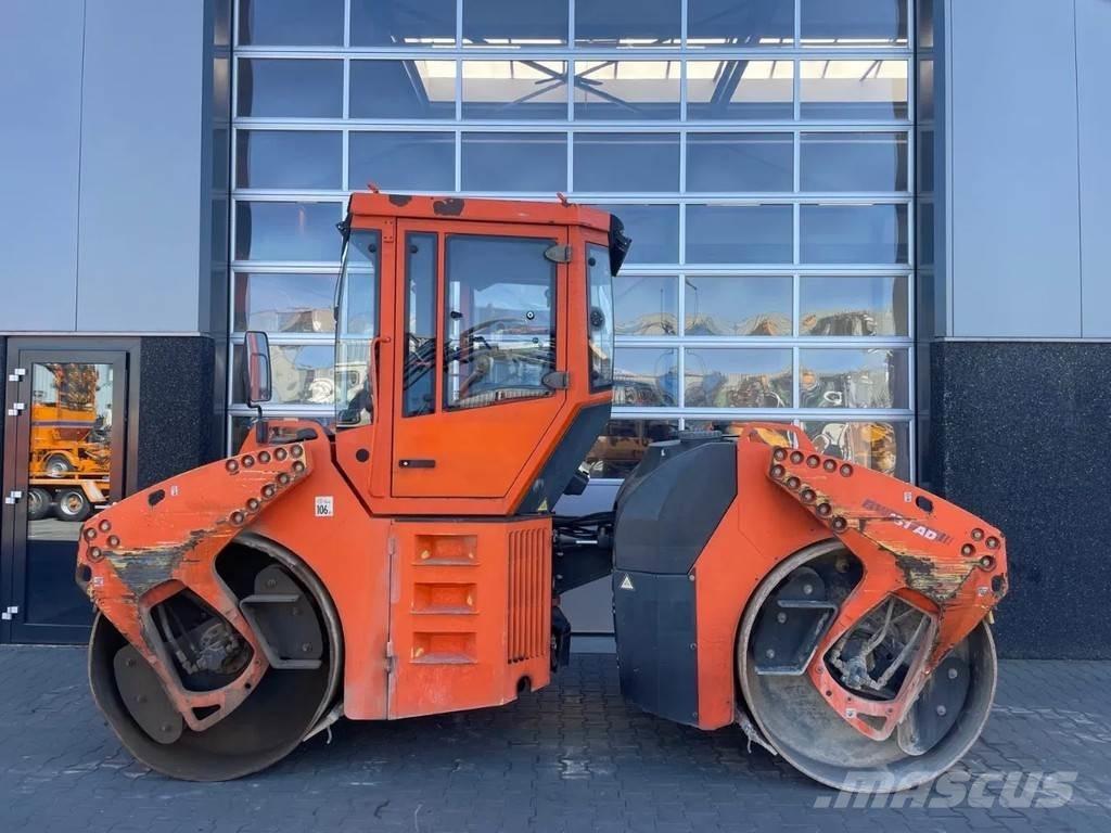 Bomag BW151AD-4 Valjci sa duplim bubnjem